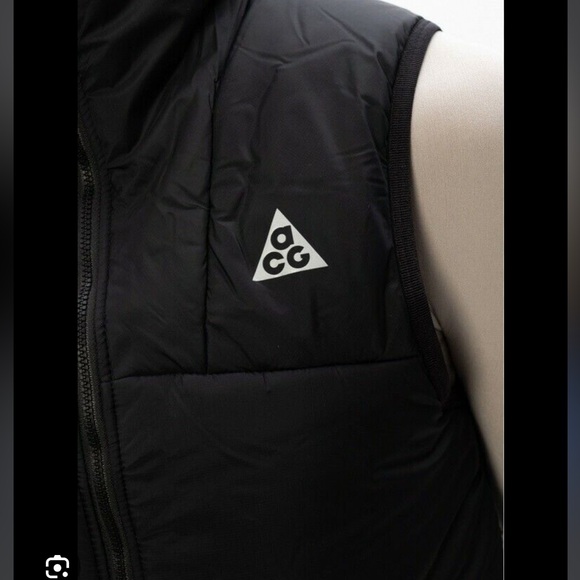 Nike ACG "Rope De Dope" Women's Packable Insulated vest - Picture 5 of 9